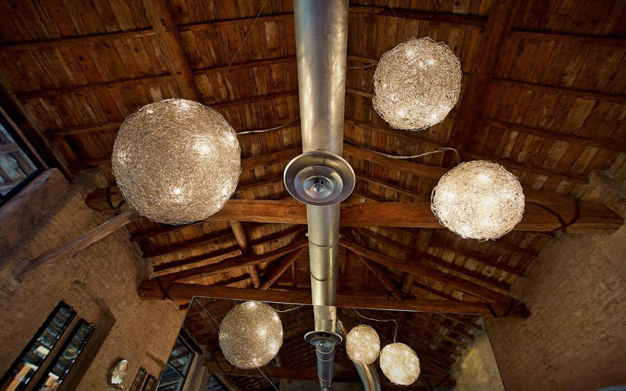 Loft Dellartista. Eclettico, Originale, Unico Apartment Ceresara Bagian luar foto